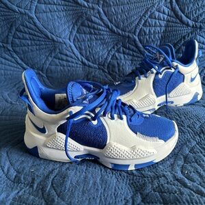 Nike Blue and White Sneakers in kids size 5, or women’s size 6.5 size - 7 size
